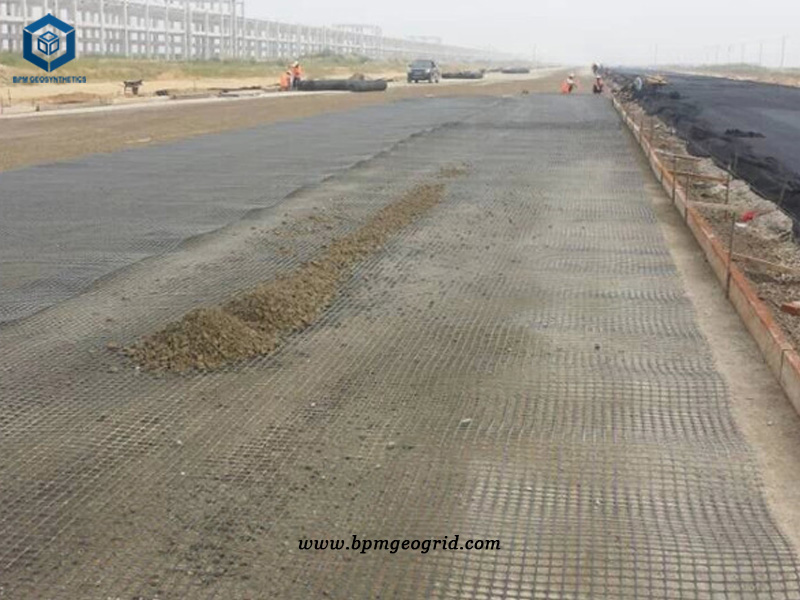 PET Geogrid for Road Construction Project in Saudi Arabia