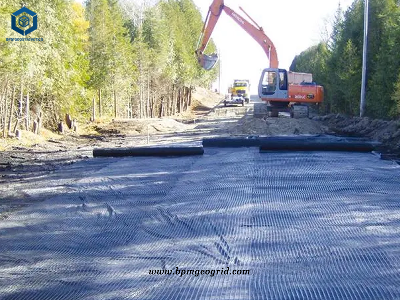 HDPE Biaxial Geogrid Fabric used in Highway Foundation Project in Peru